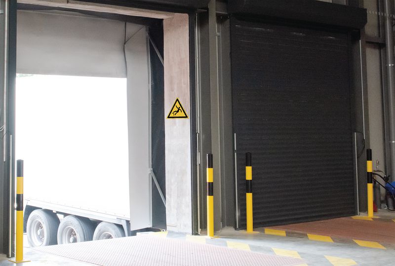 Pericolo di caduta con dislivello