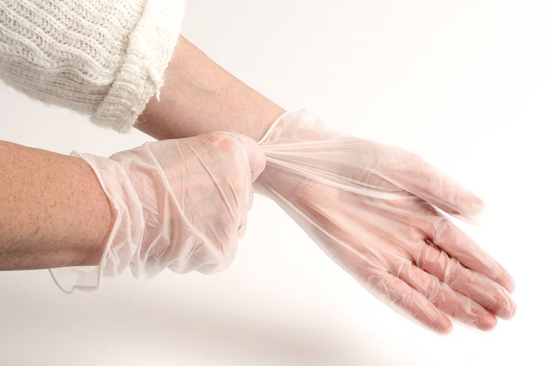 Gants vinyle non poudrés Securimed à la paire