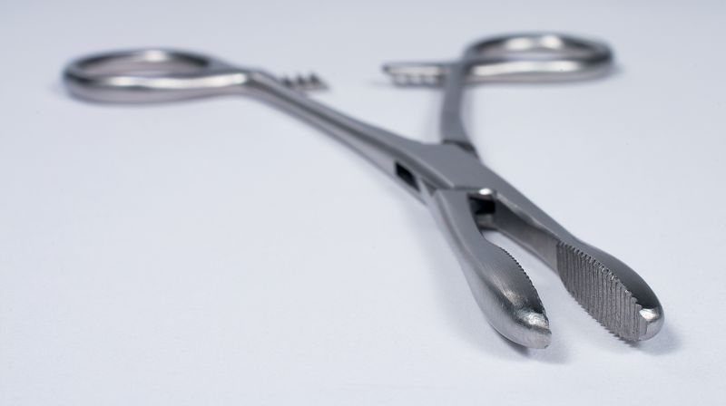Pince Hemostatique de Pean Droit 18 cm