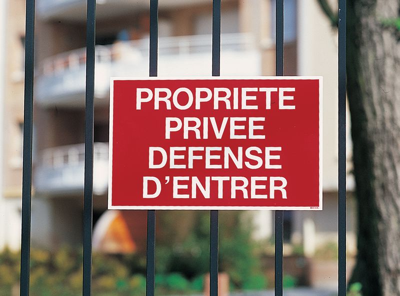 Panneau Propriété privée défense d'entrer rectangulaire