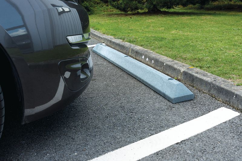 Cordolo da parcheggio in PVC